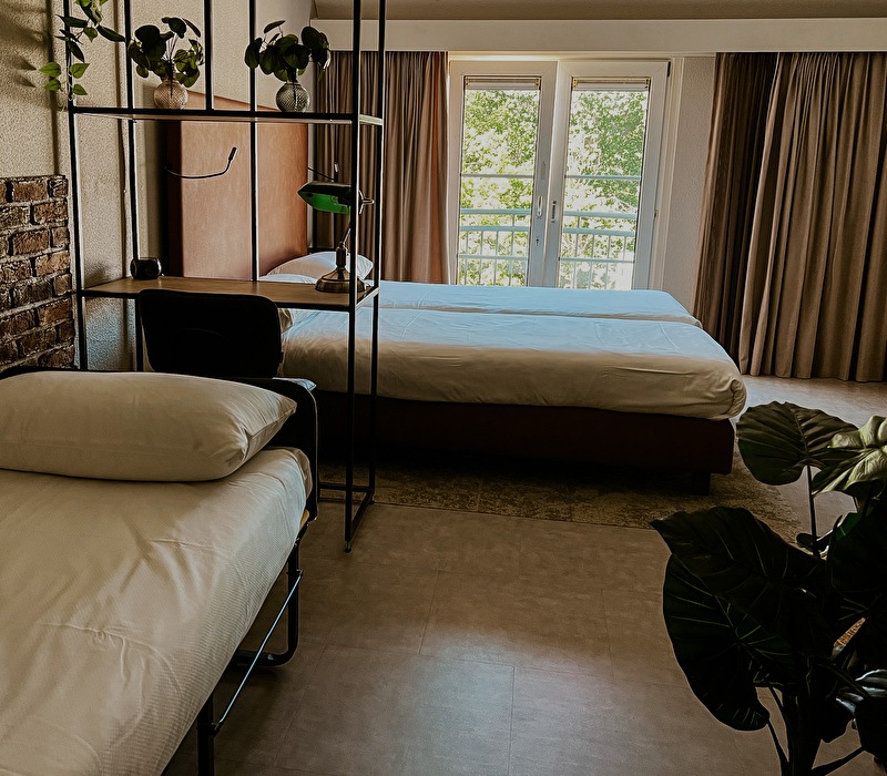 Hotel room “Comfort” Plus Triple
