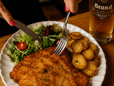 Zaterdag 23 mei: Schnitzel en bites met live cooking 🌭